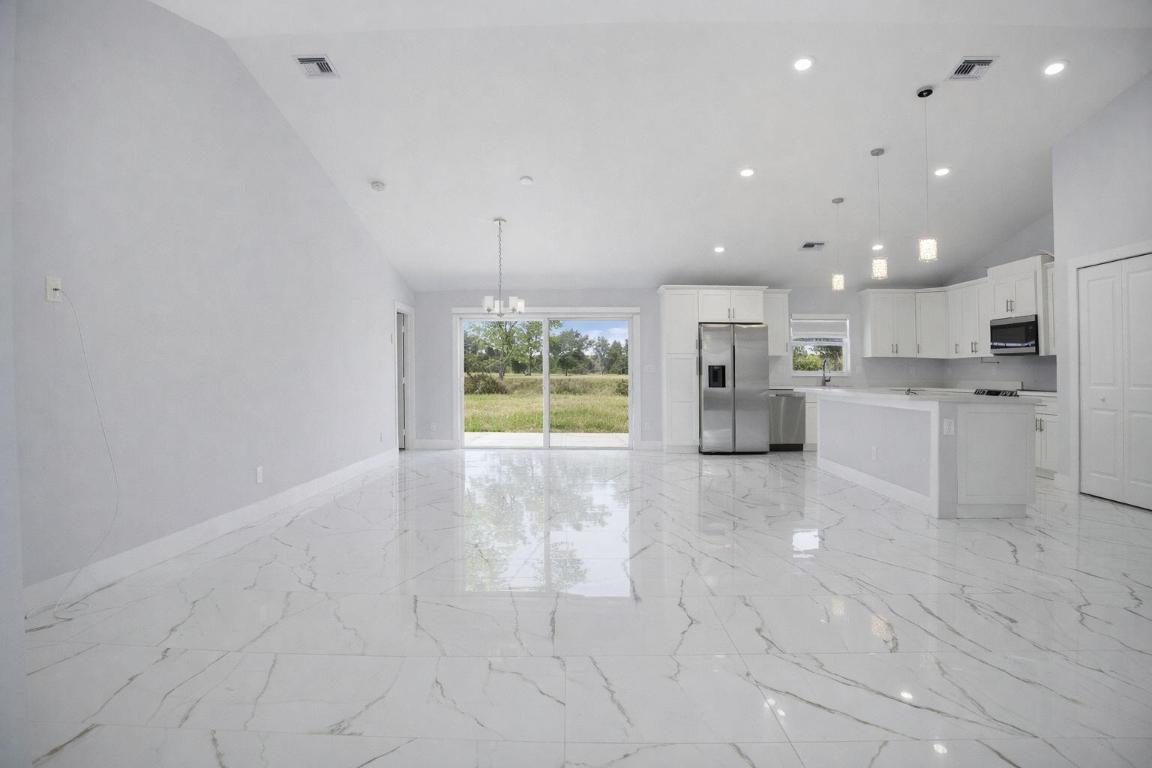 Port St Lucie Sec 34 - Residential Lease