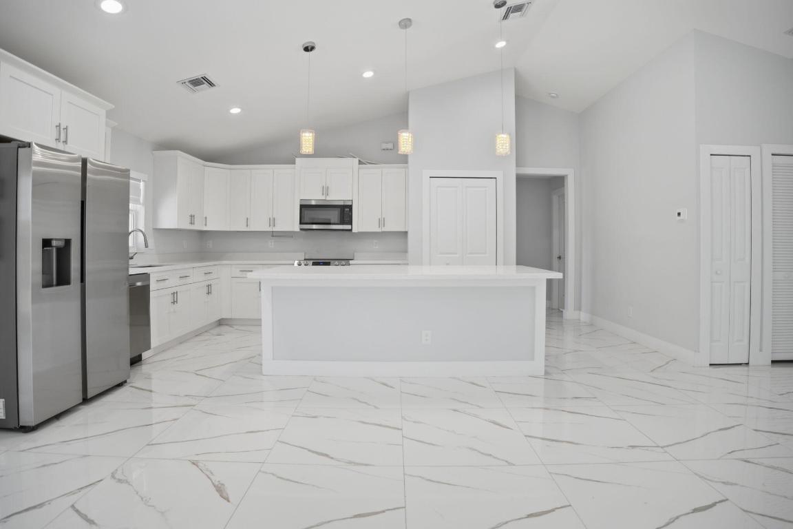 Port St Lucie Sec 34 - Residential Lease