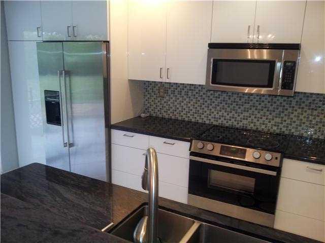 5051 Pointe Emerald Lane 5051