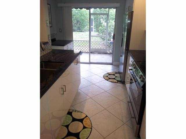 5051 Pointe Emerald Lane 5051