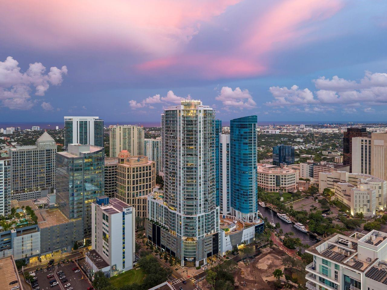 100 Las Olas Condo - Residential