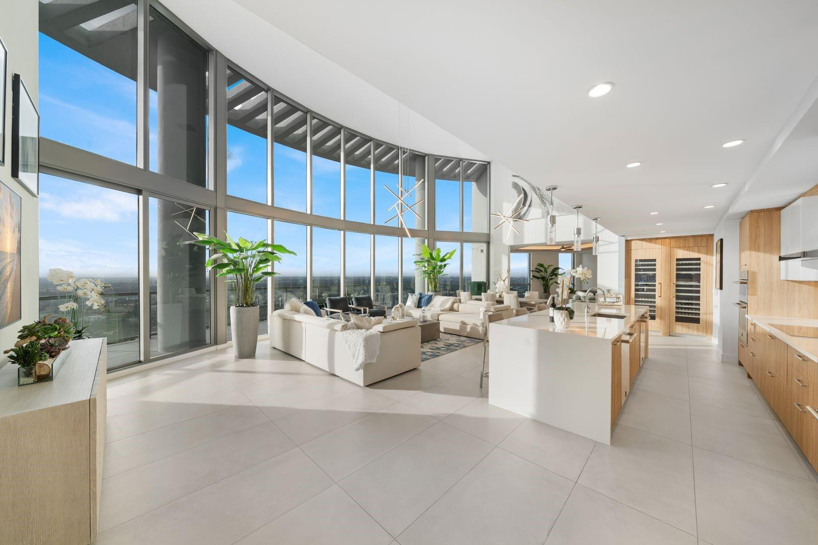 100 Las Olas Condo - Residential