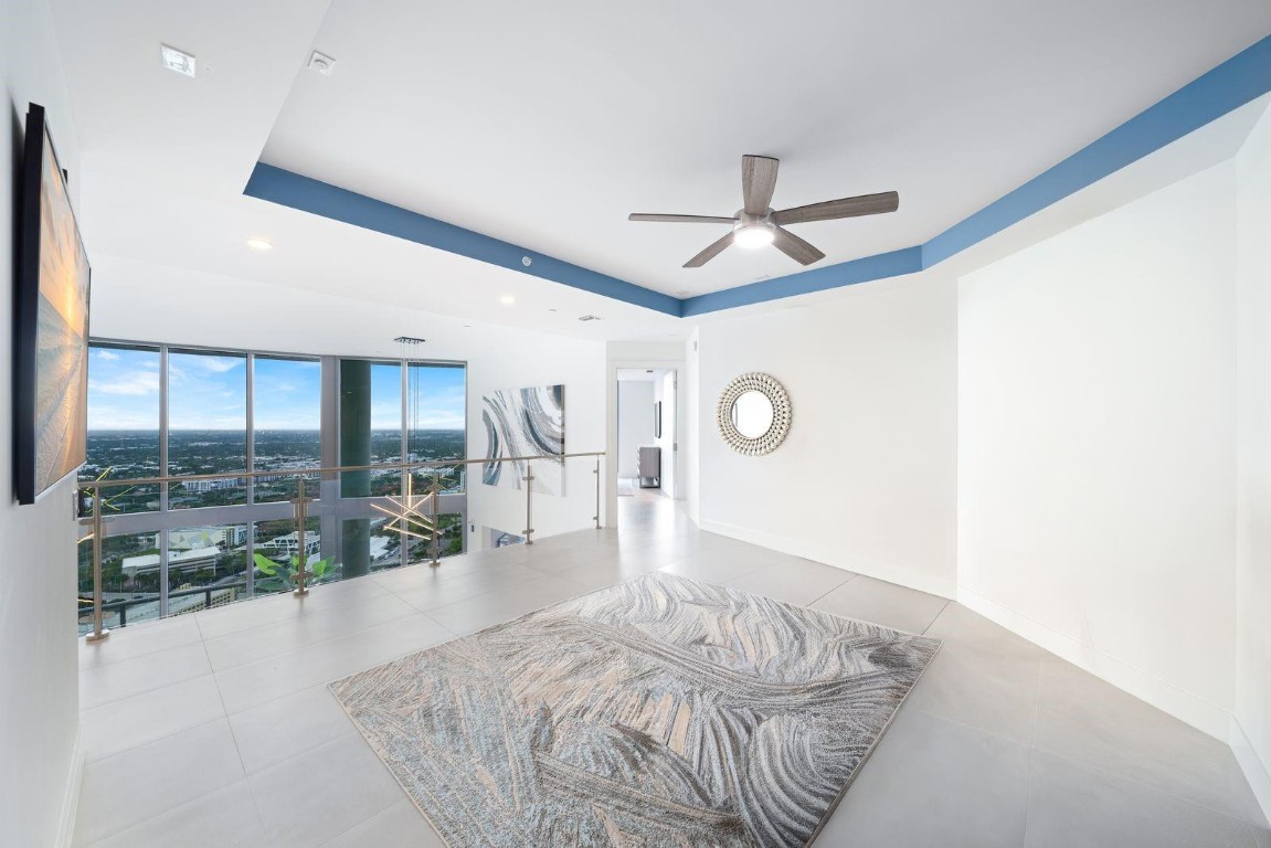 100 Las Olas Condo - Residential