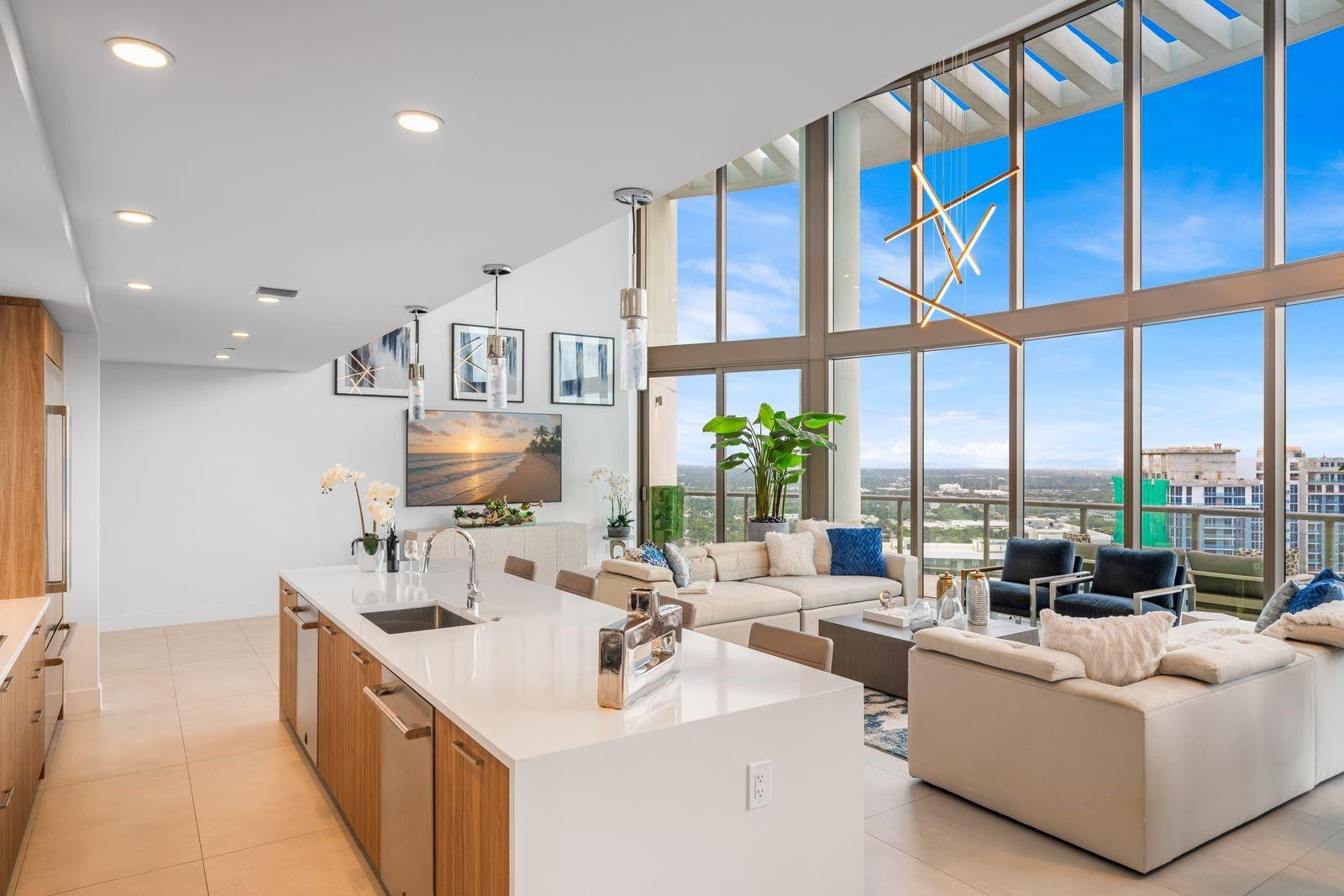 100 Las Olas Condo - Residential