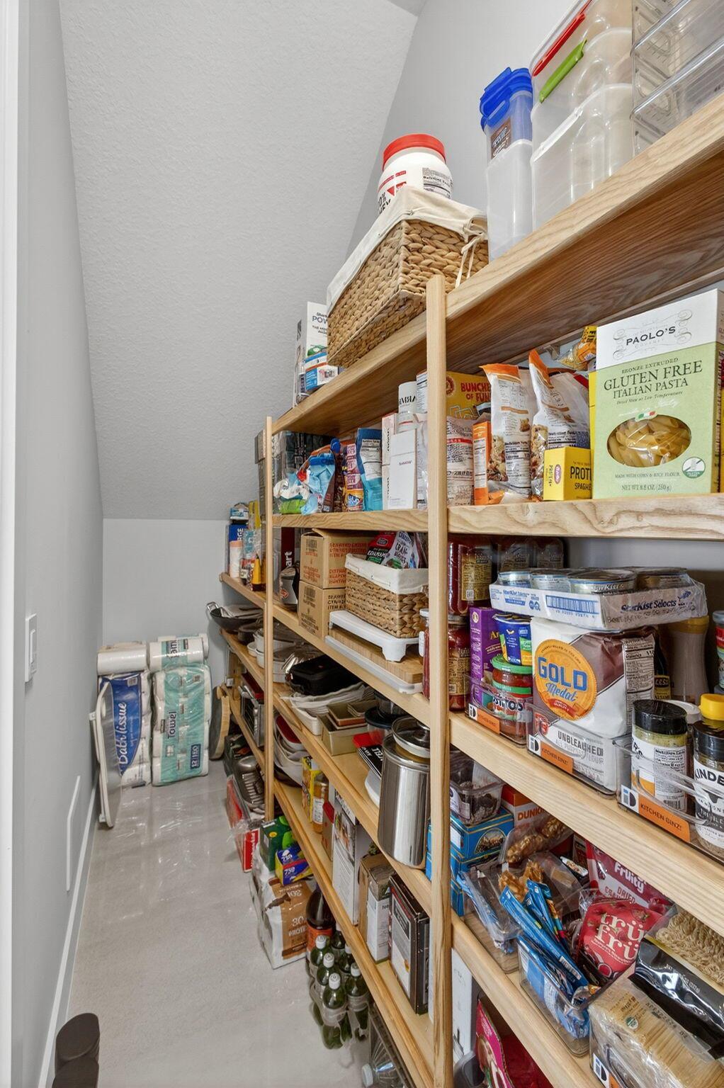 CRESSWIND PALM BEACH - Residential