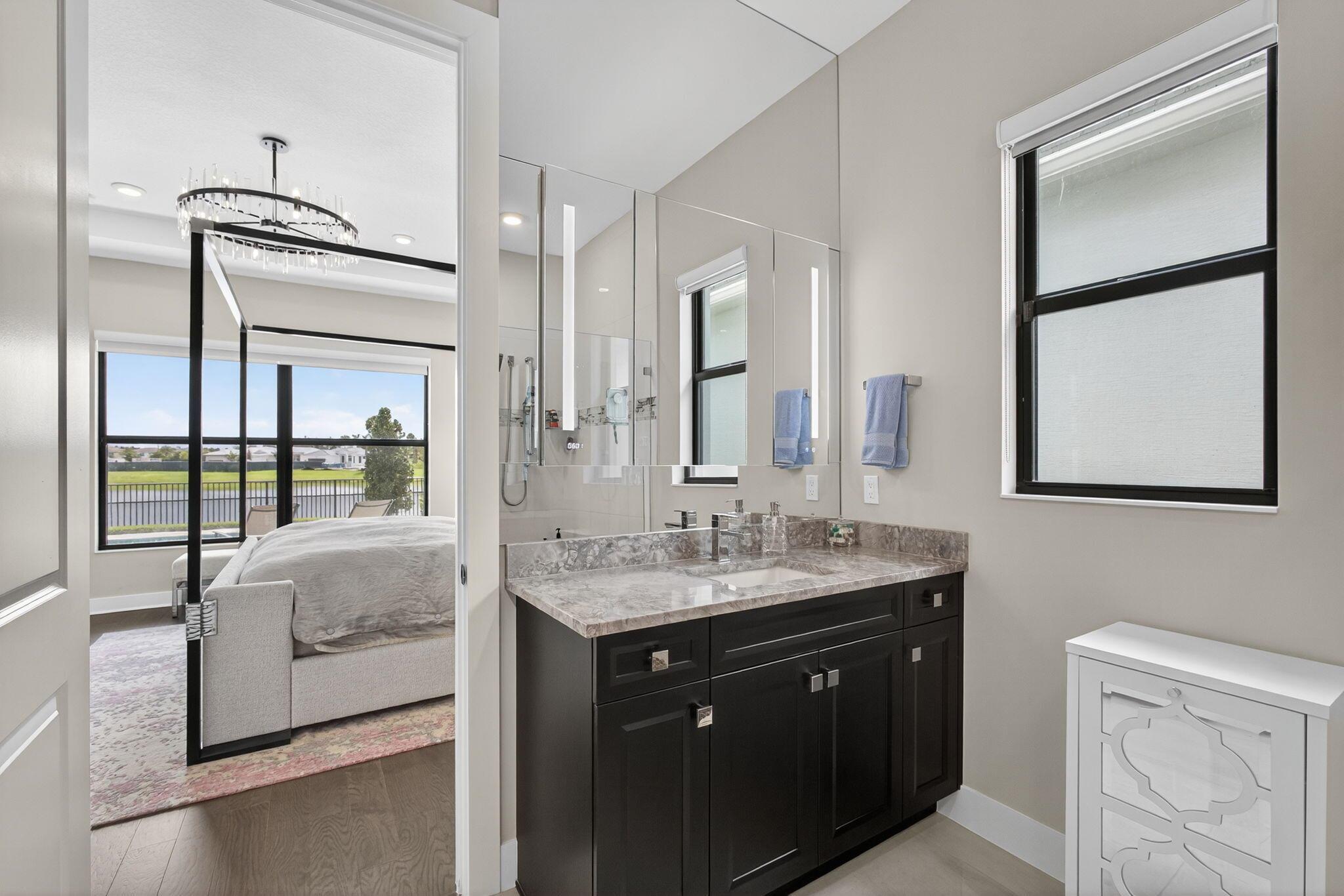 CRESSWIND PALM BEACH - Residential