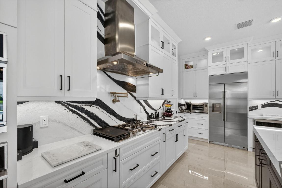 CRESSWIND PALM BEACH - Residential