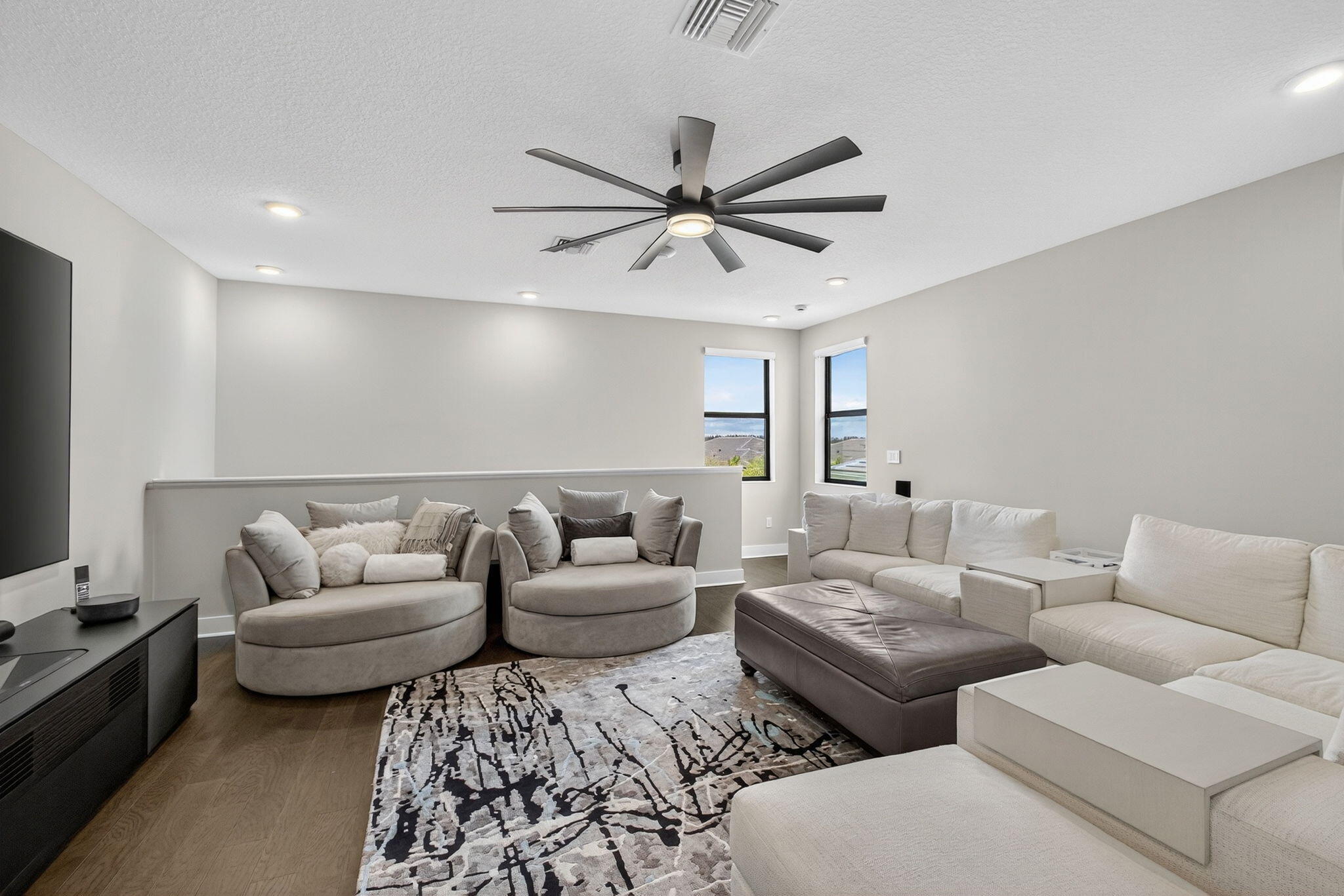 CRESSWIND PALM BEACH - Residential