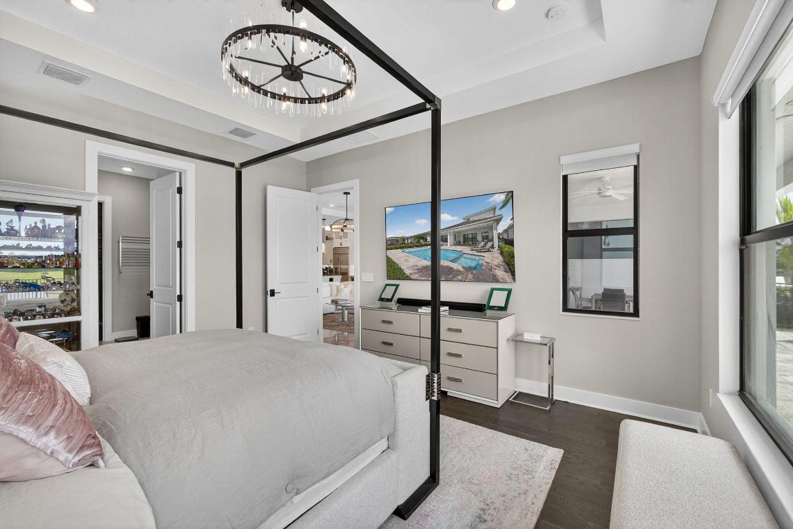 CRESSWIND PALM BEACH - Residential