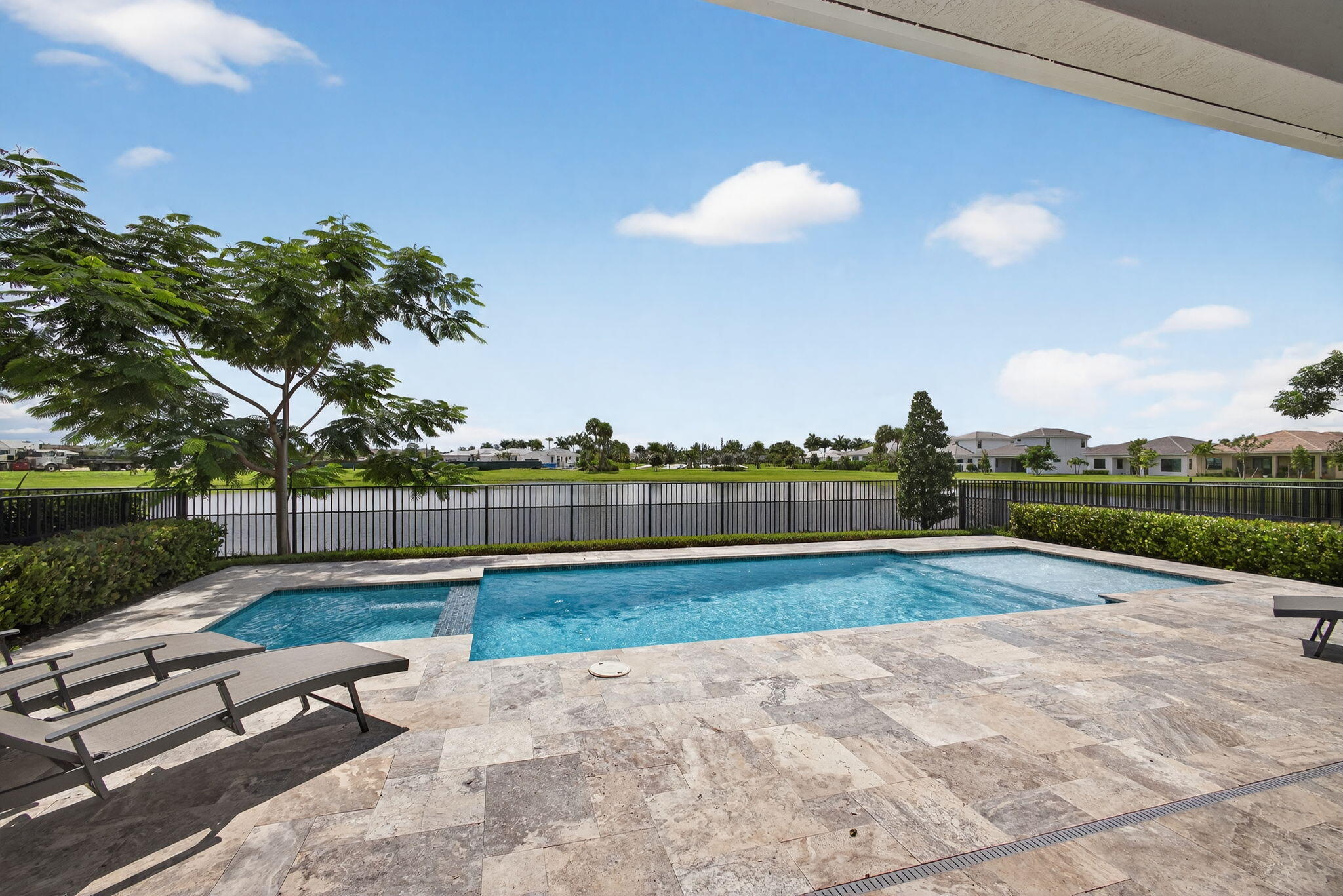 CRESSWIND PALM BEACH - Residential