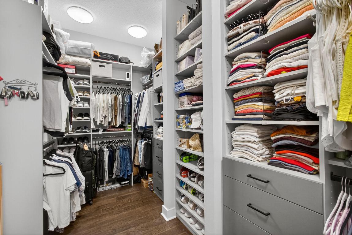 CRESSWIND PALM BEACH - Residential