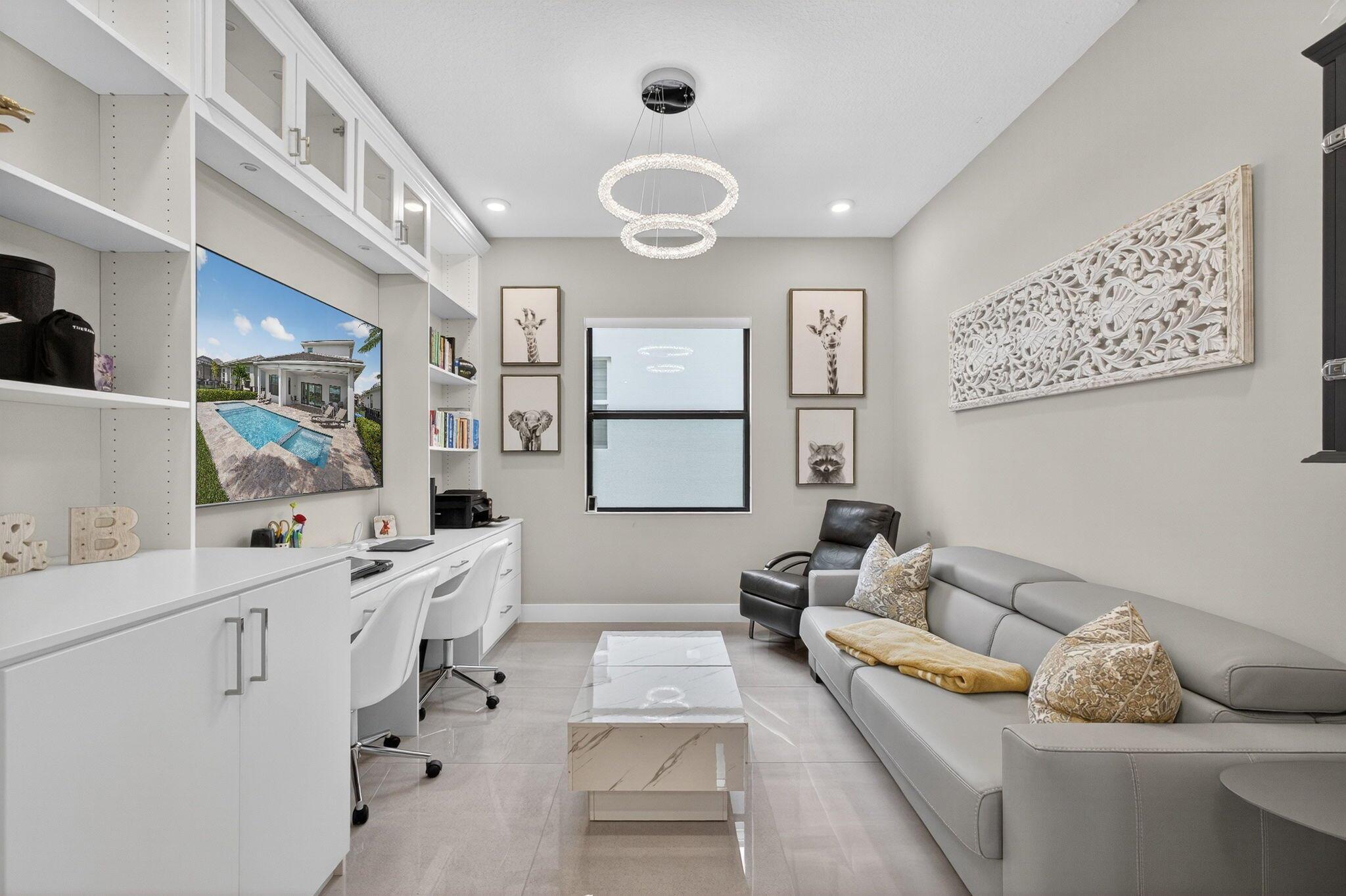 CRESSWIND PALM BEACH - Residential