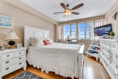 Tiny photo for 1920 S Ocean Drive #1009, Fort Lauderdale, FL 33316 (MLS # B26028760)