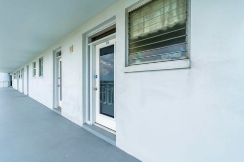 Tiny photo for 1920 S Ocean Drive #1009, Fort Lauderdale, FL 33316 (MLS # B26028760)