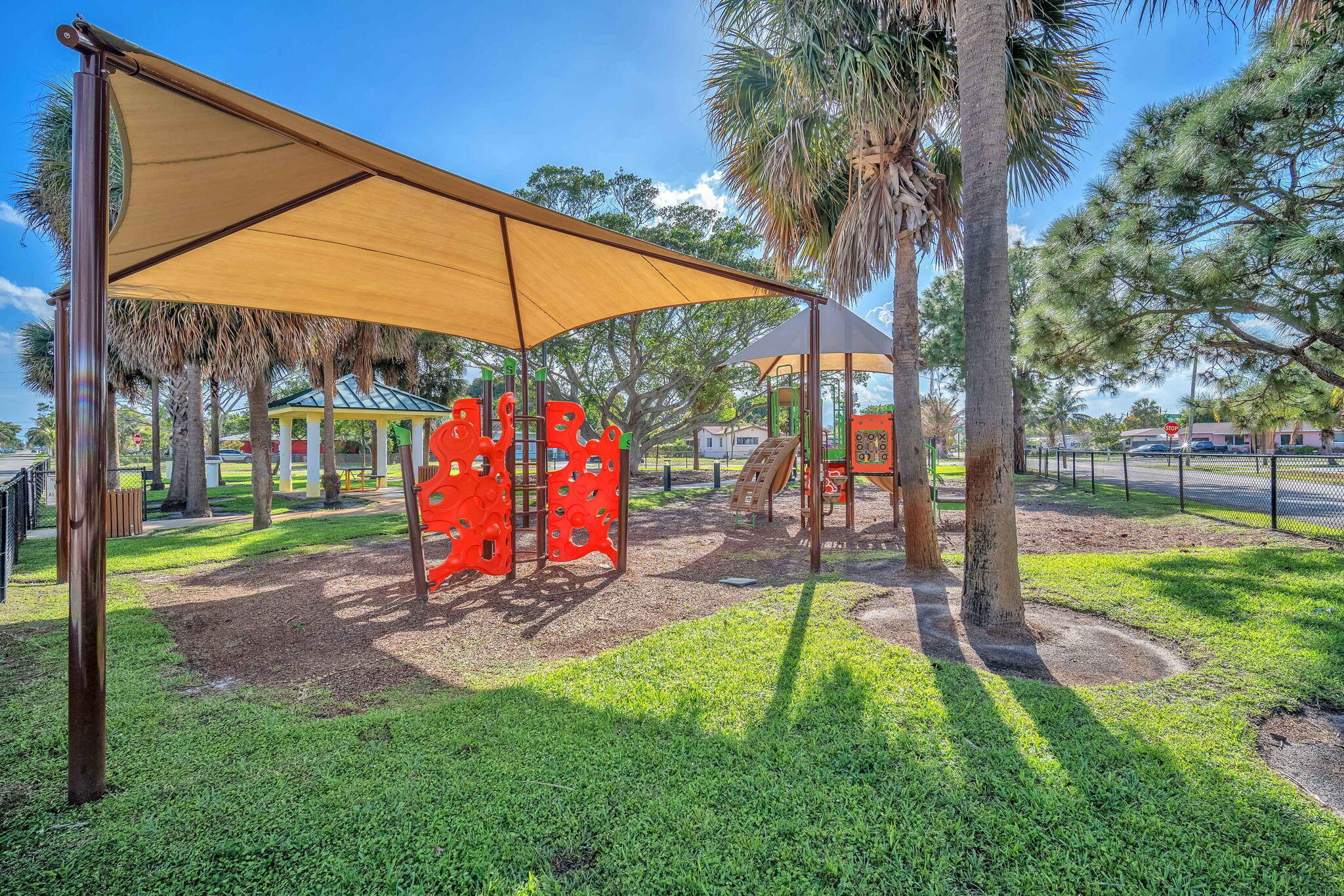 KELSEY CITY - Residential