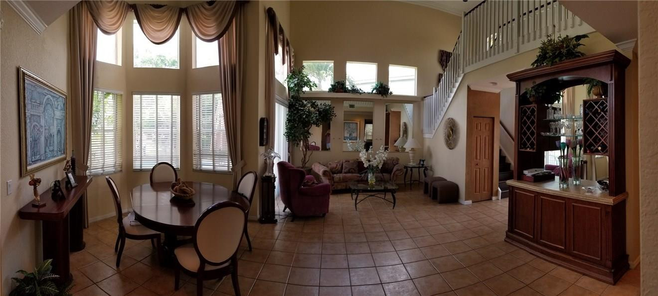 Countrys Point 119-29 B - Residential