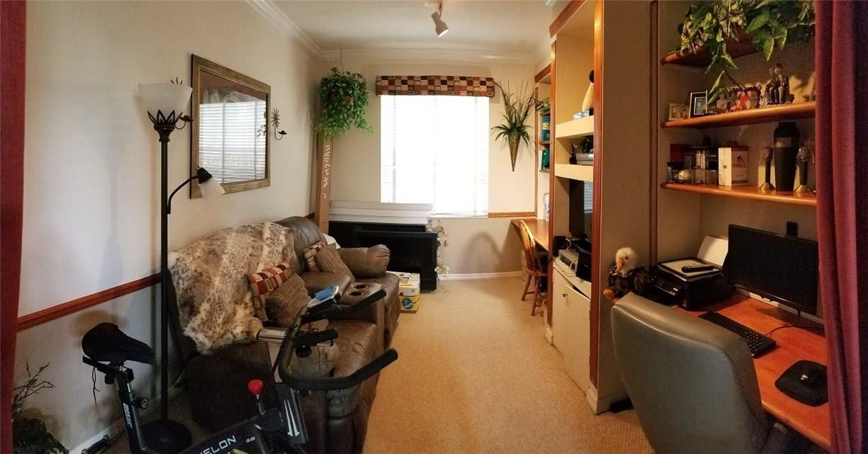 Countrys Point 119-29 B - Residential
