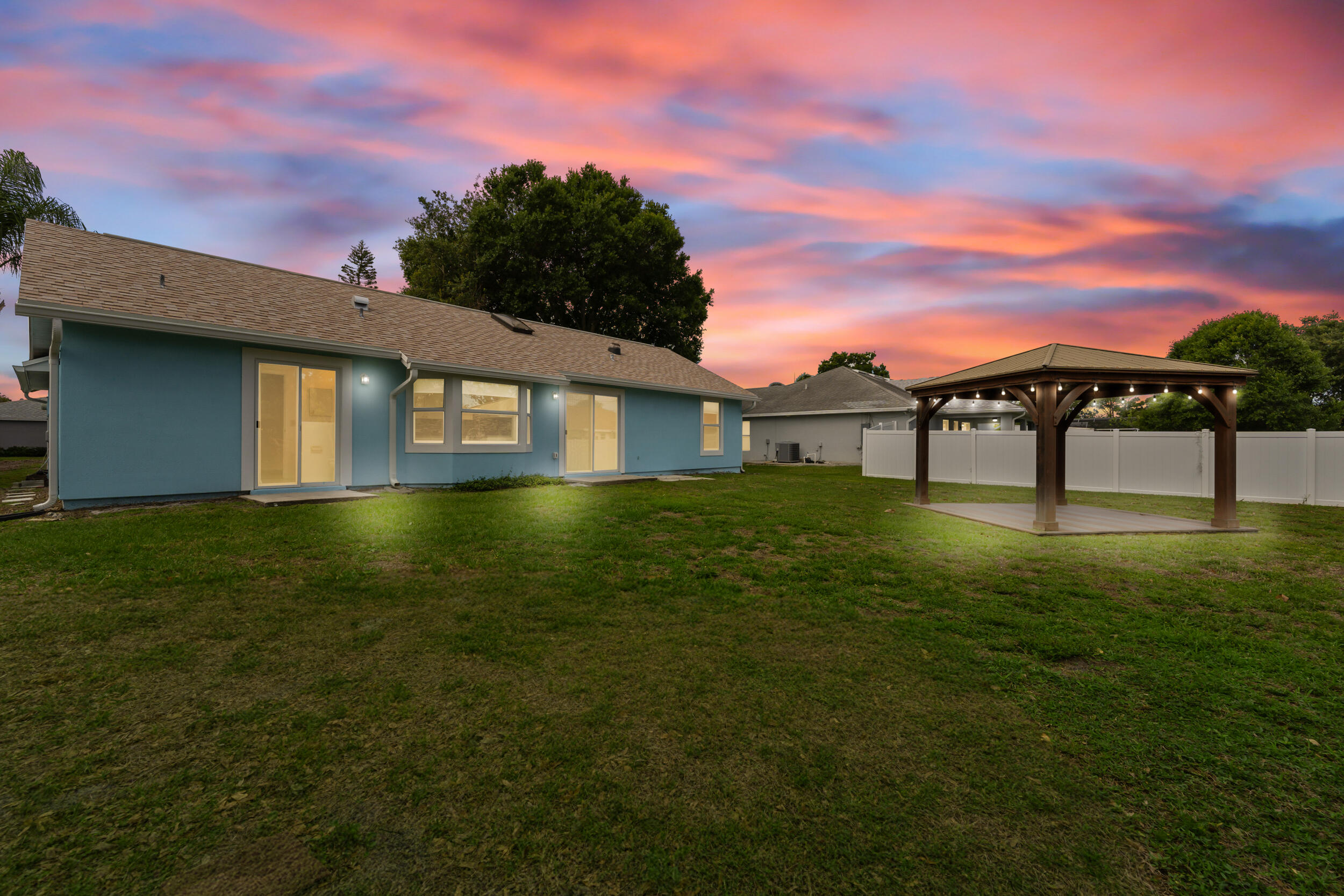 PORT ST LUCIE SECTION 18 - Residential