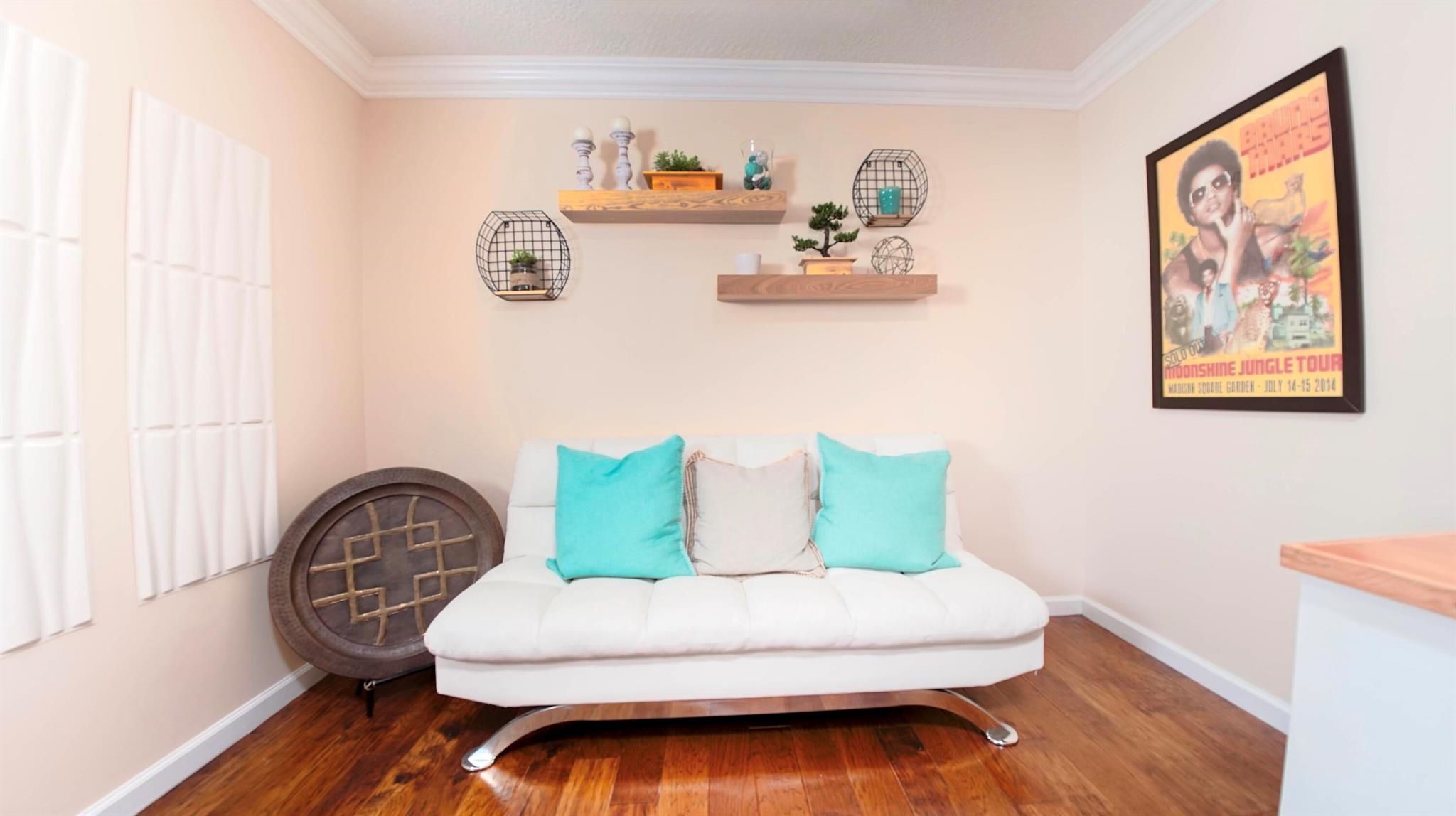 HIDDEN HOLLOW 2 - Residential