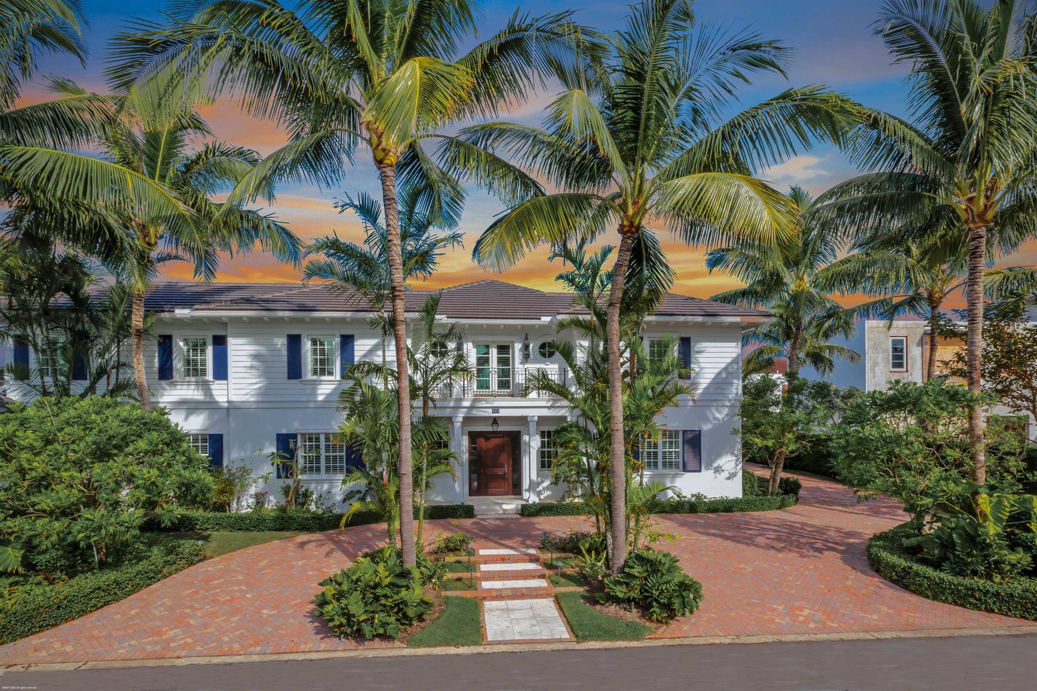 RUSSLYN EXTENSION - Residential