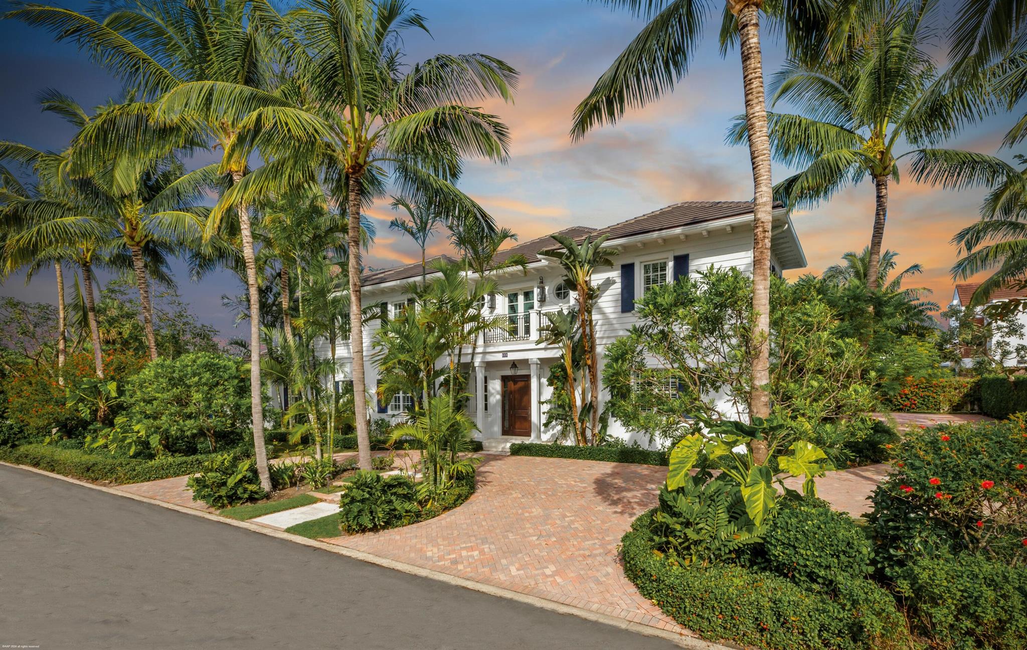 RUSSLYN EXTENSION - Residential