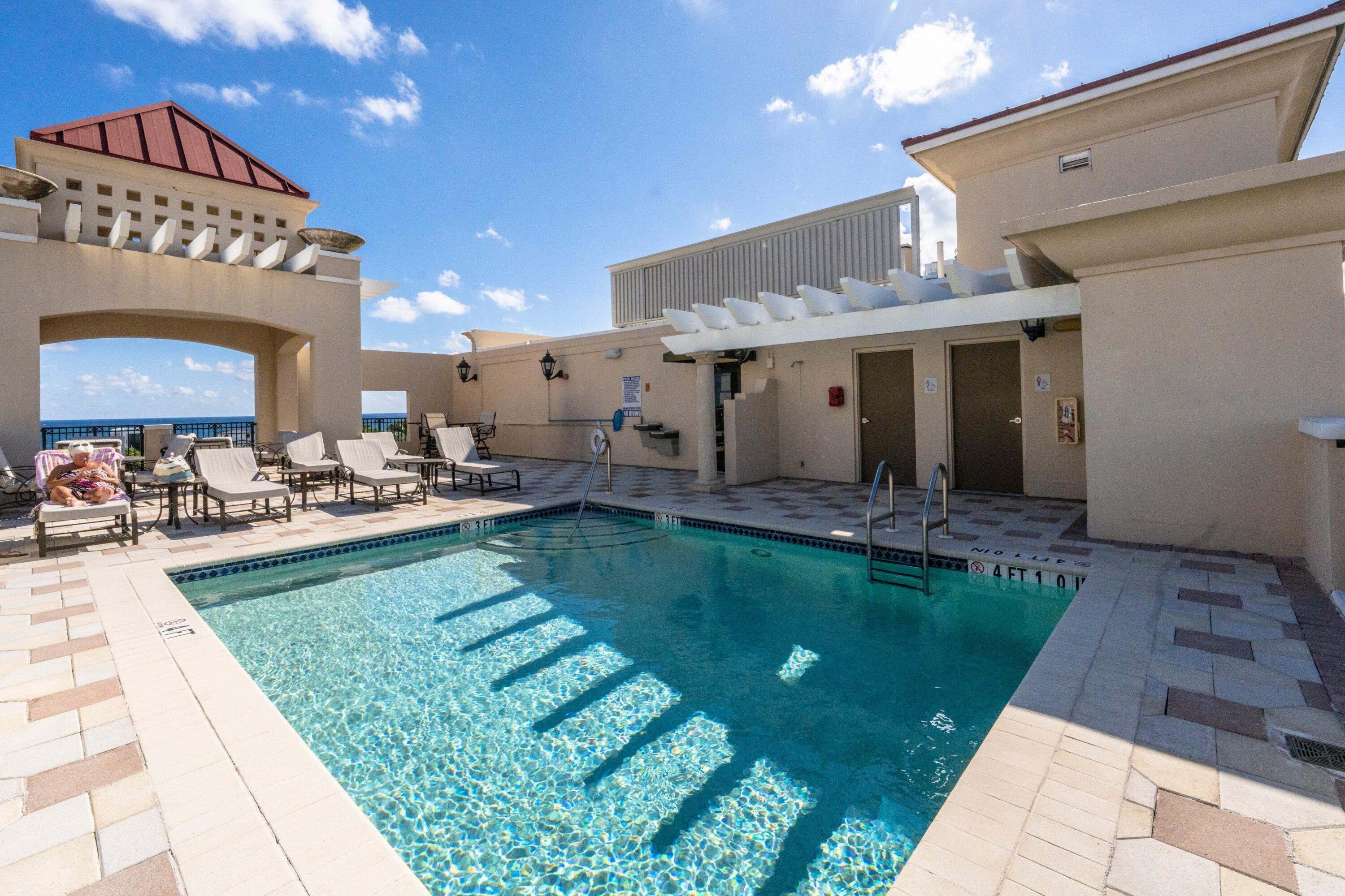 FOUNTAINS ON OCEAN BOULEVARD - Residential