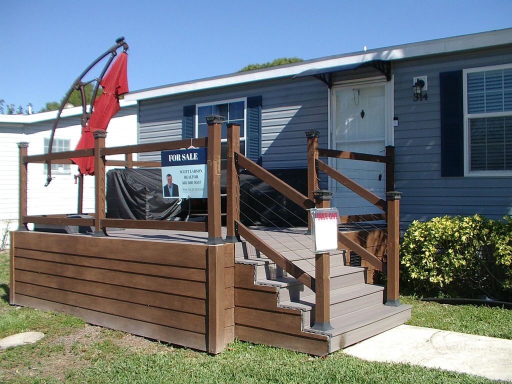 Photo of 2555 Pga Boulevard #314, Palm Beach Gardens, FL 33410 (MLS # B26006190)