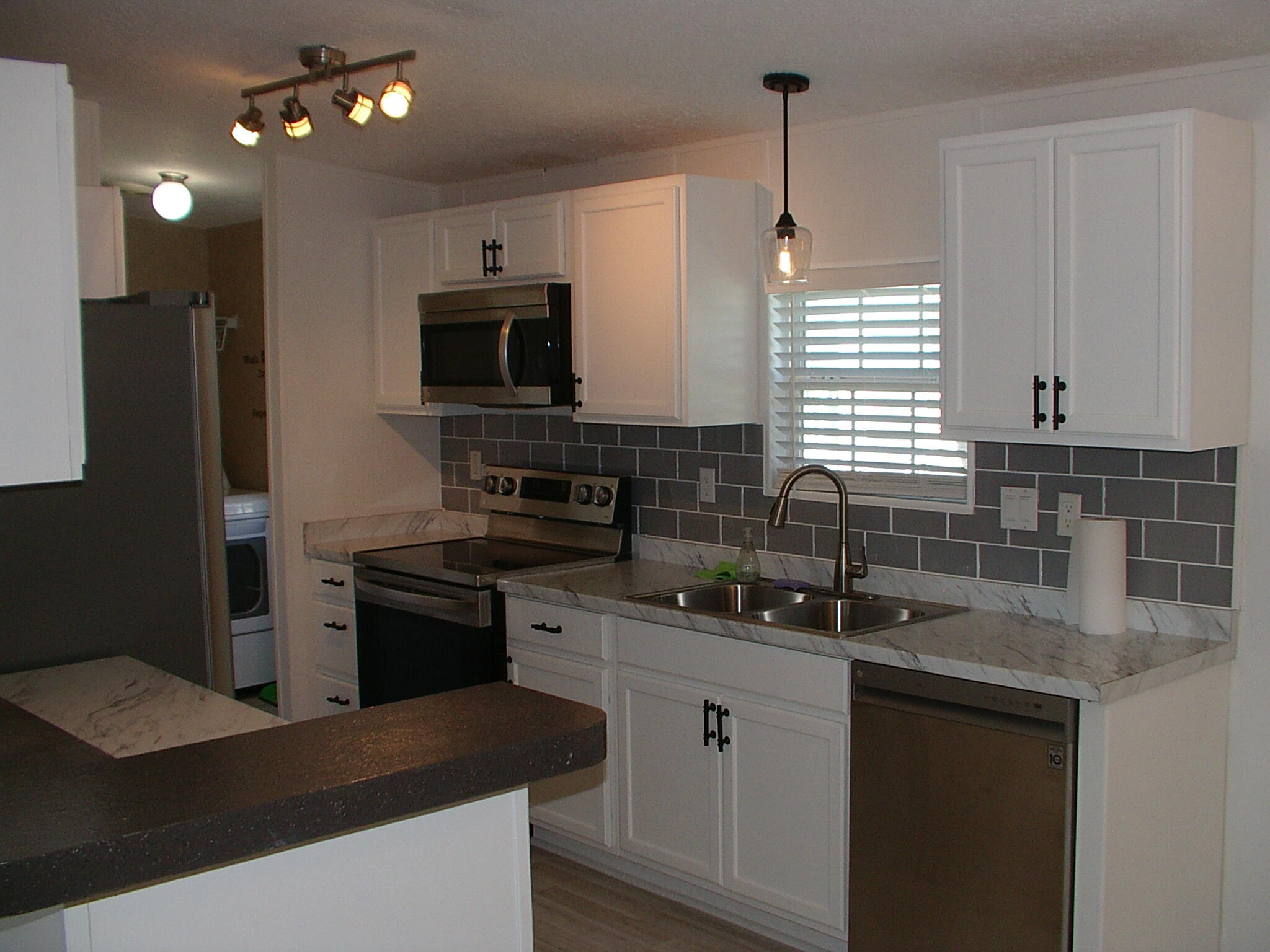 THE MEADOWS - Residential