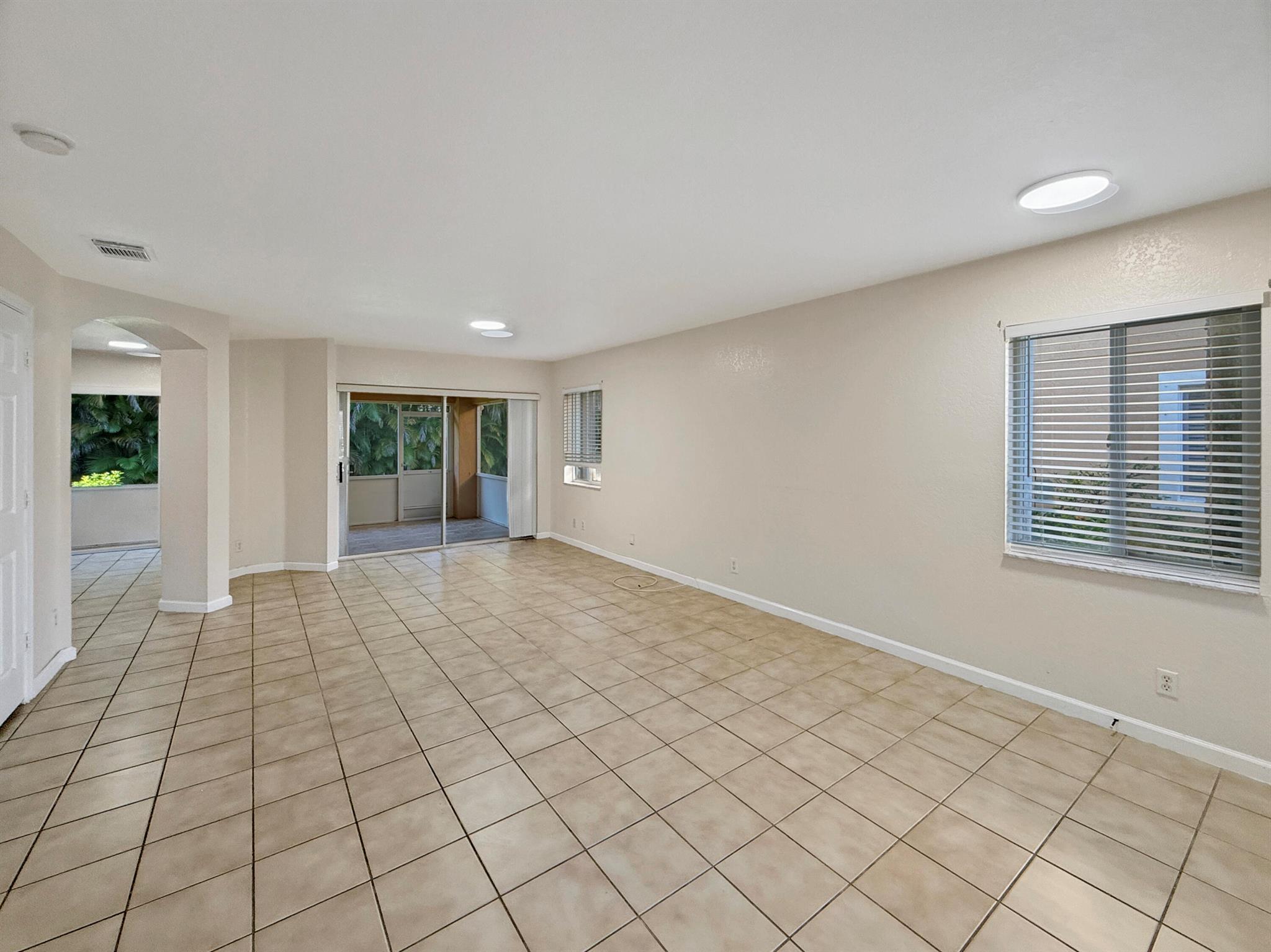 6160 Sugar Loaf Lane