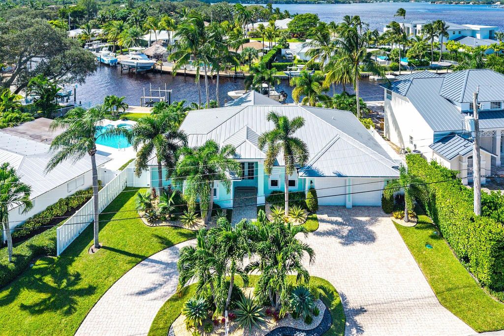 Photo of 954 Marlin Drive, Jupiter, FL 33458 (MLS # R11135644)