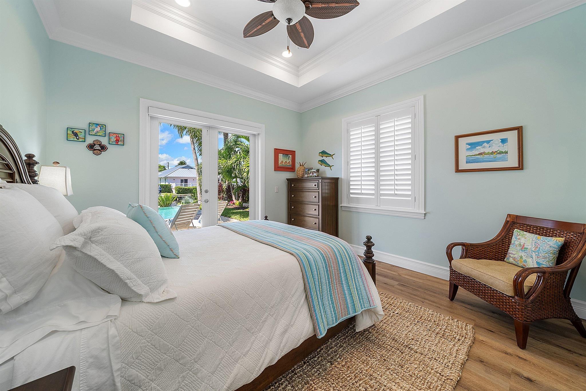 RIO VISTA OF ISLAND SHORE - Residential