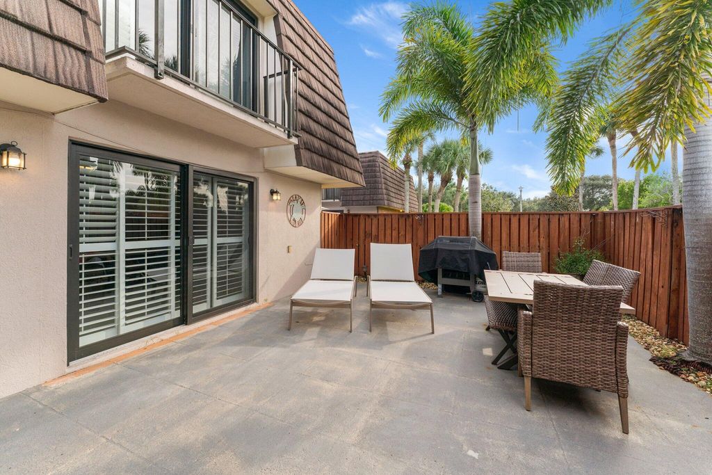 Photo of 1806 18th Court, Jupiter, FL 33477 (MLS # R11140702)