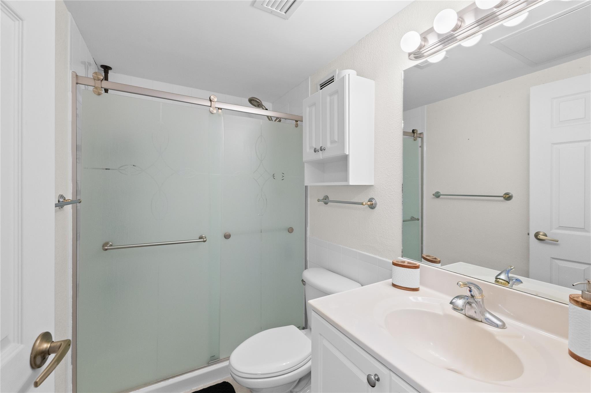2501 S OCEAN DR PH 33