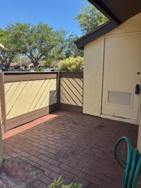 STRATHMORE GATE I UNIT ONE - Residential