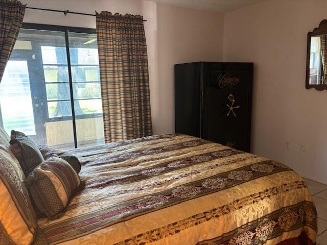 STRATHMORE GATE I UNIT ONE - Residential