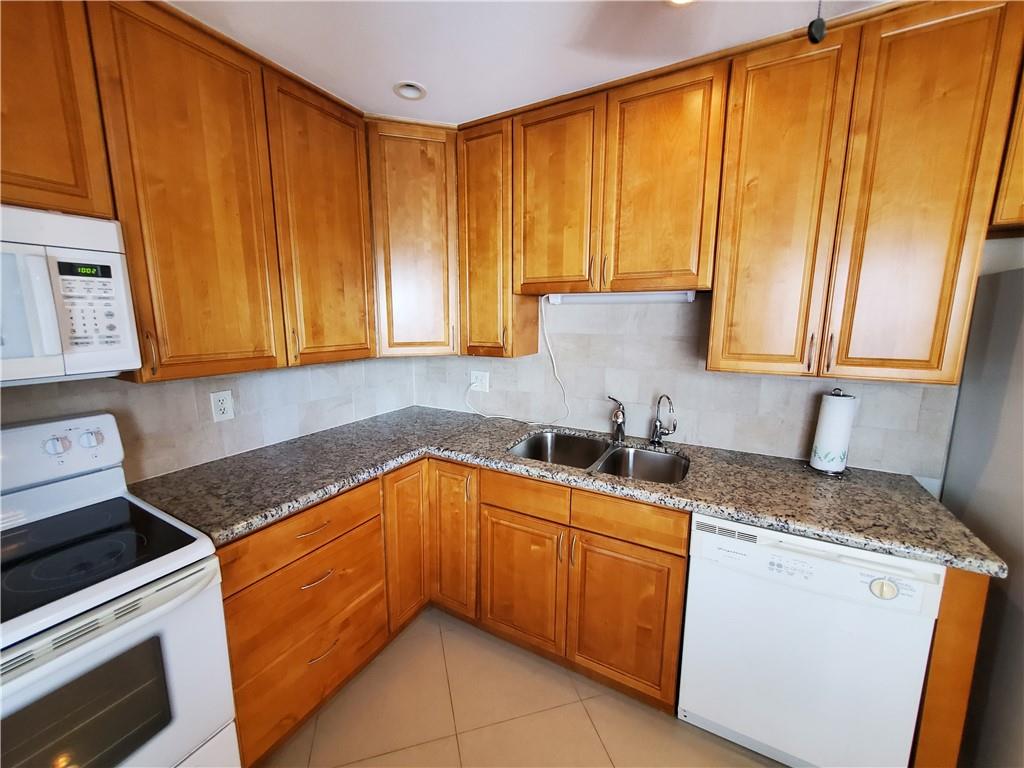 Garnet condo - Residential