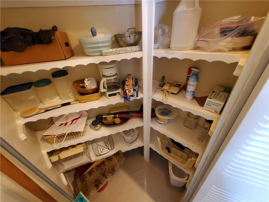 Garnet condo - Residential