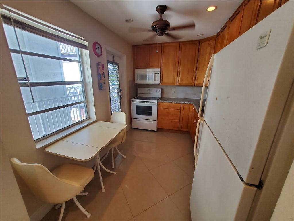 Garnet condo - Residential