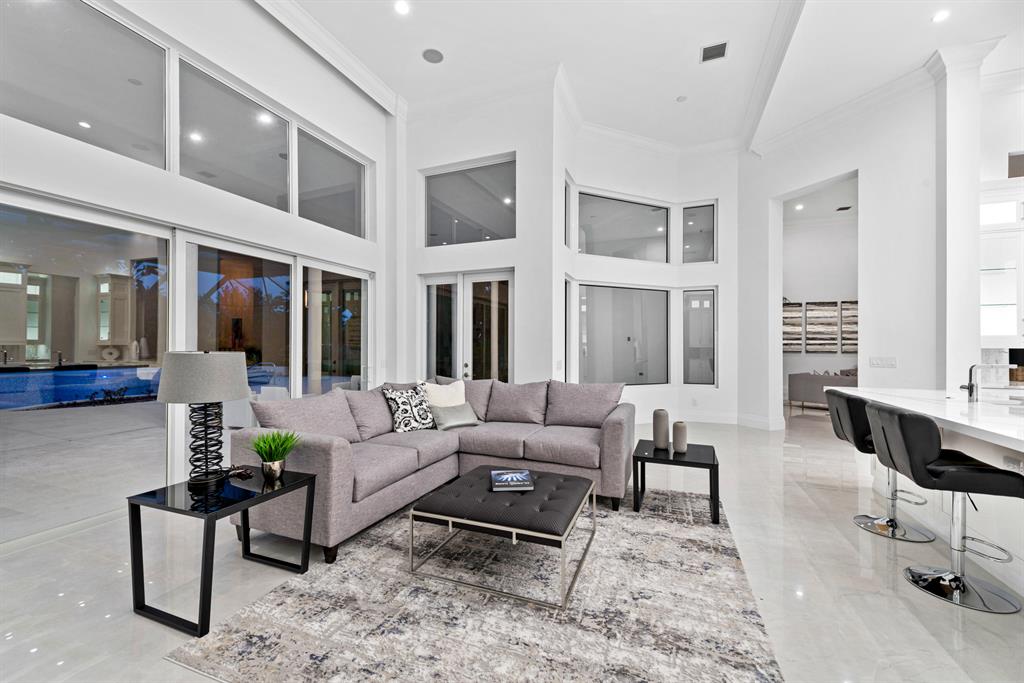 HORSESHOE ACRES WEST - Residential