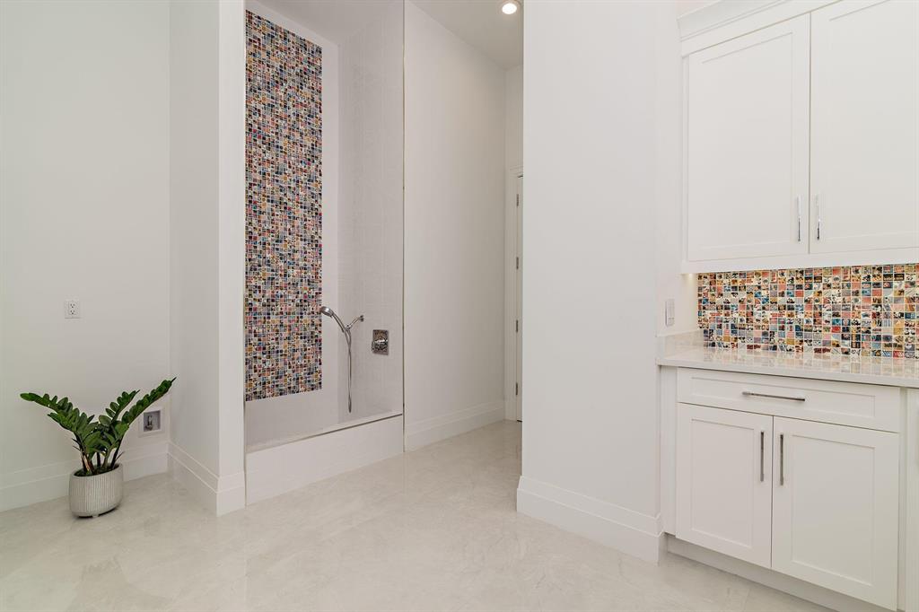 HORSESHOE ACRES WEST - Residential