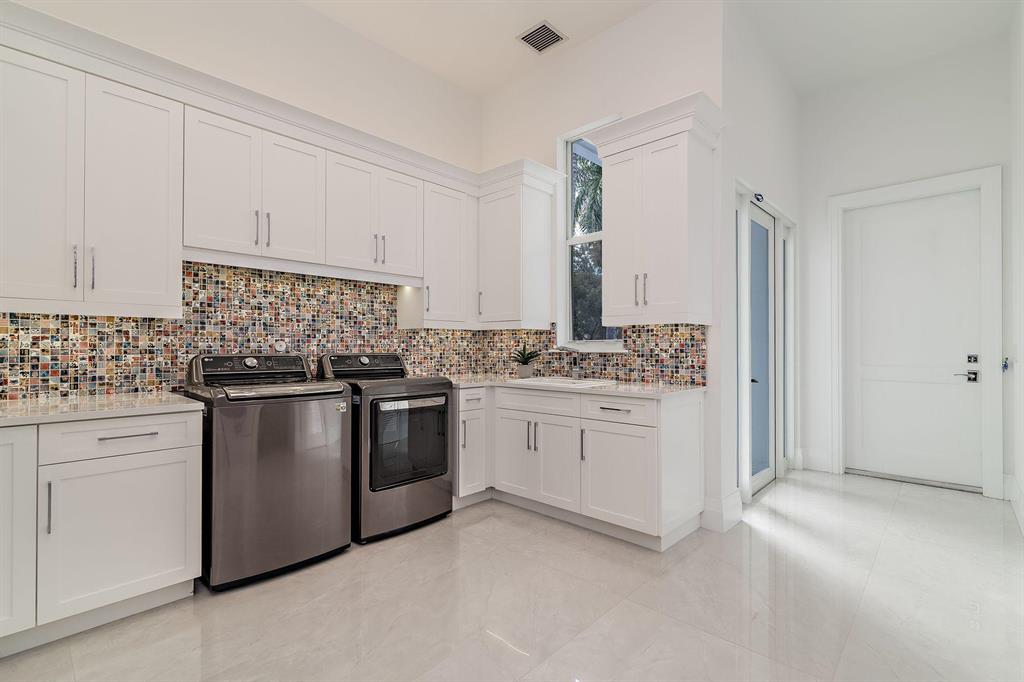 HORSESHOE ACRES WEST - Residential