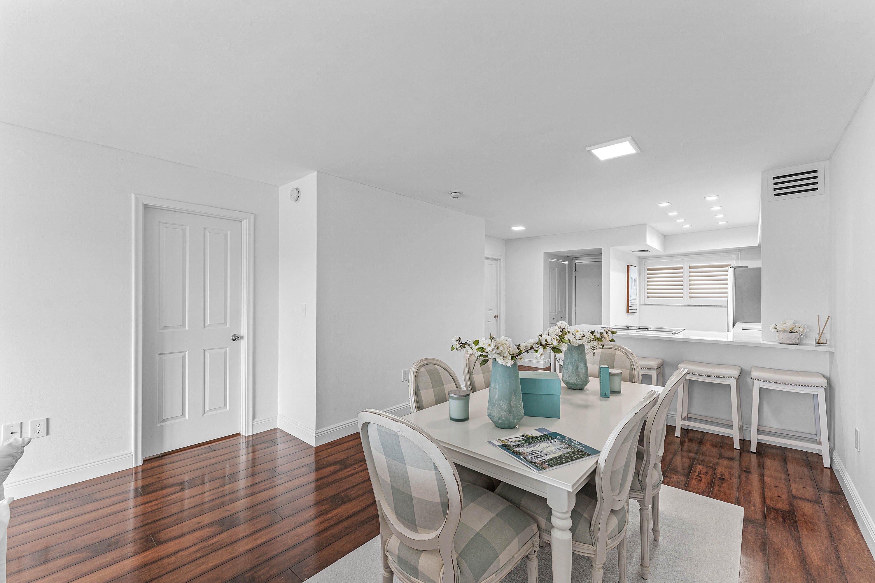 3605 S Ocean Boulevard 318