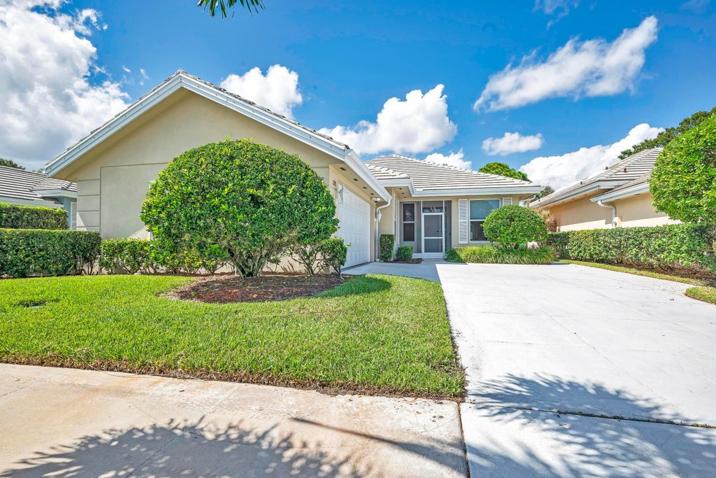 Photo of 176 NW Bentley Circle, Port Saint Lucie, FL 34986 (MLS # B26077919)