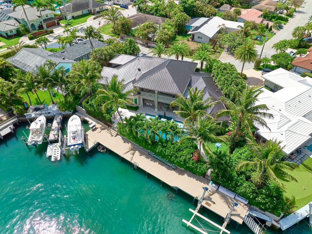 Photo of 1140 Powell Drive, Singer Island, FL 33404 (MLS # B26019152)