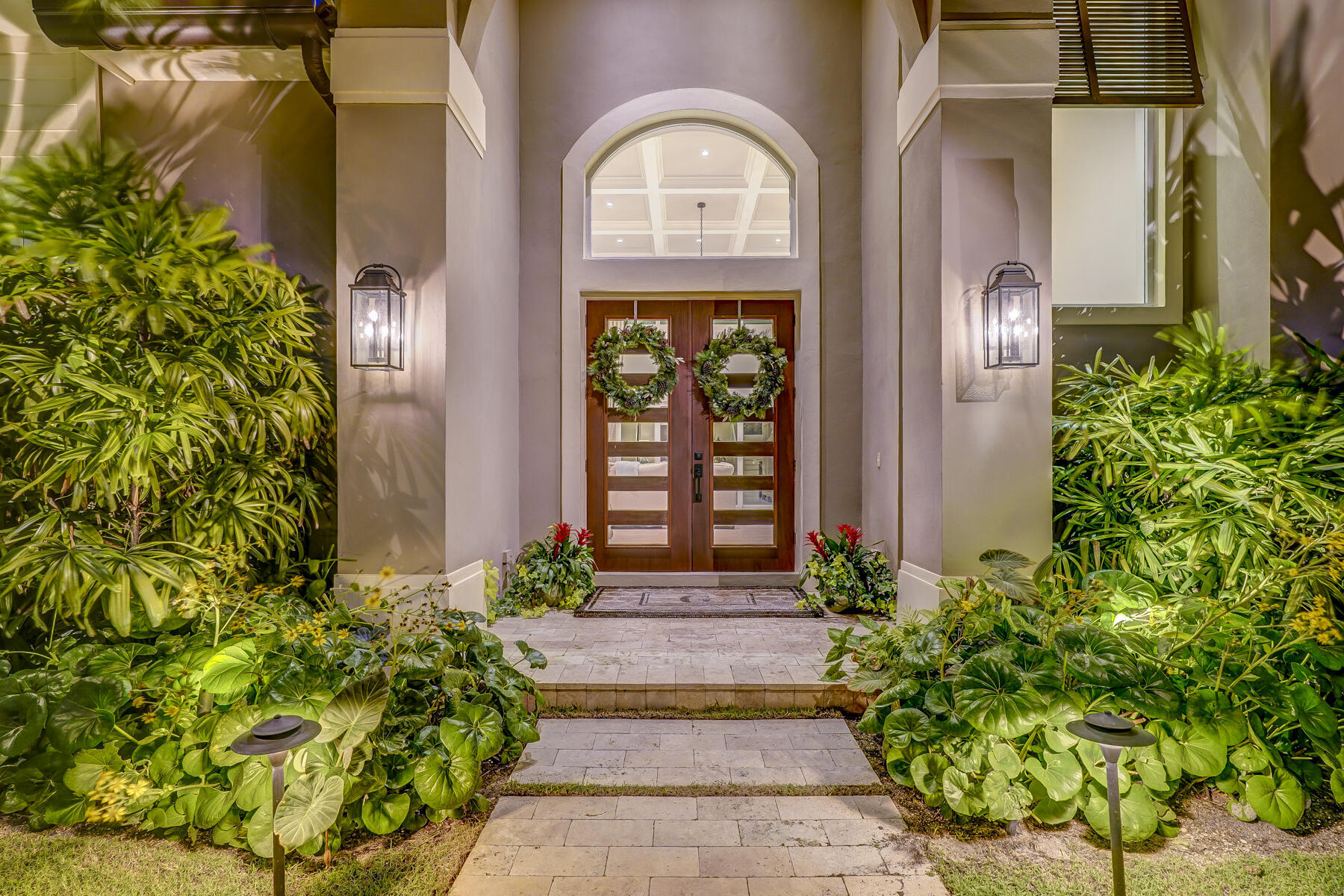 YACHT HARBOR MANOR - Residential