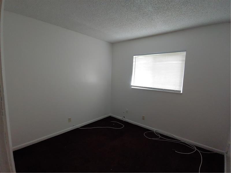 LAKESIDE CONDO - Residential