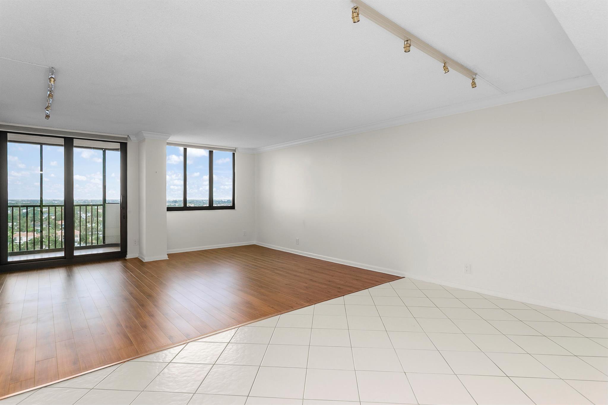 CORONADO AT HIGHLAND BEAC - Residential