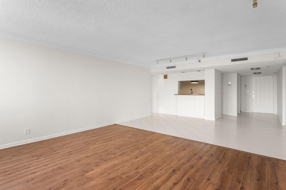 CORONADO AT HIGHLAND BEACH CONDO - Residential