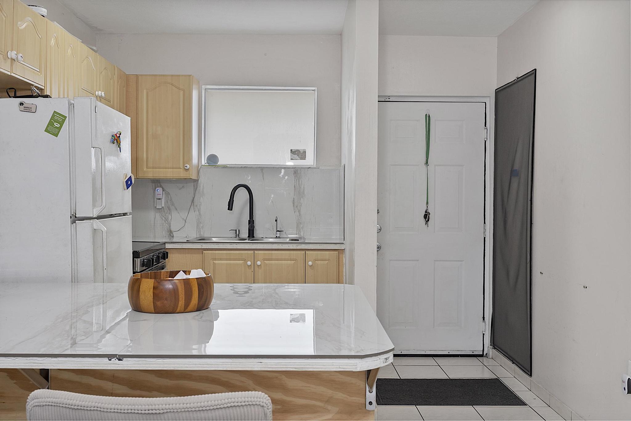 EAST VISTA CONDO - Residential