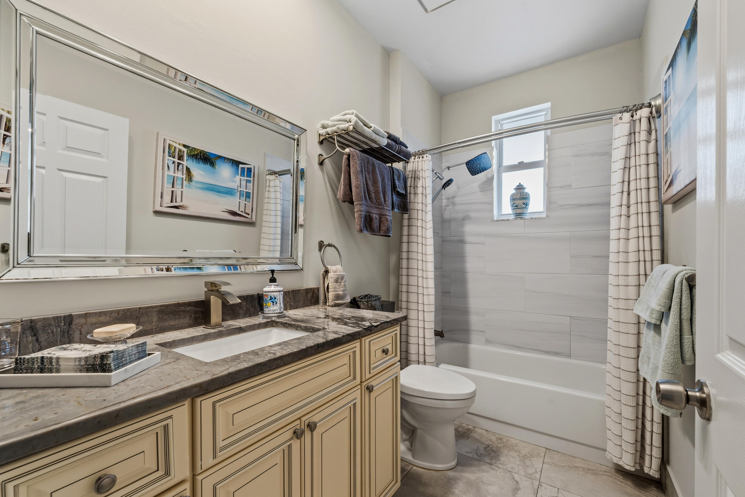 LAKE CHARLESTON PAR D - Residential